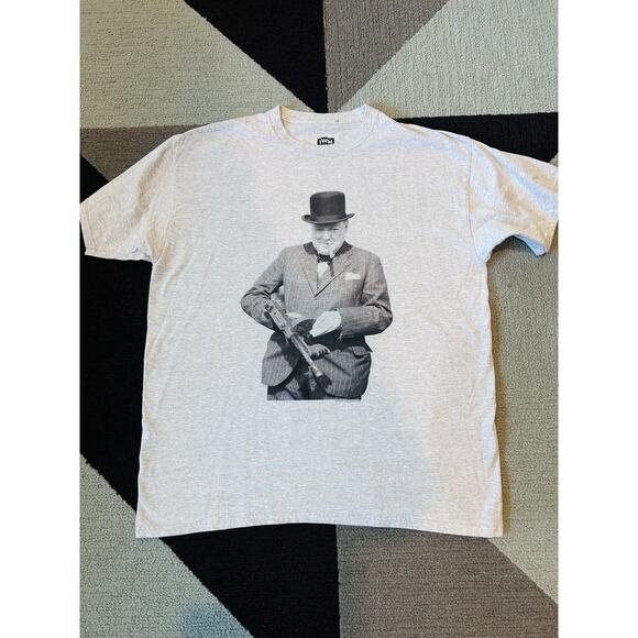 Winston Churchill Tommy Gun Shirt XL Imperial War Museum Preowned Y2K Gray IWM - Picture 2 of 7